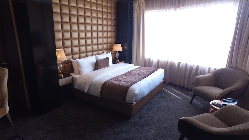 Hotel Lumiere Des Etoile Kuwait City Exterior foto