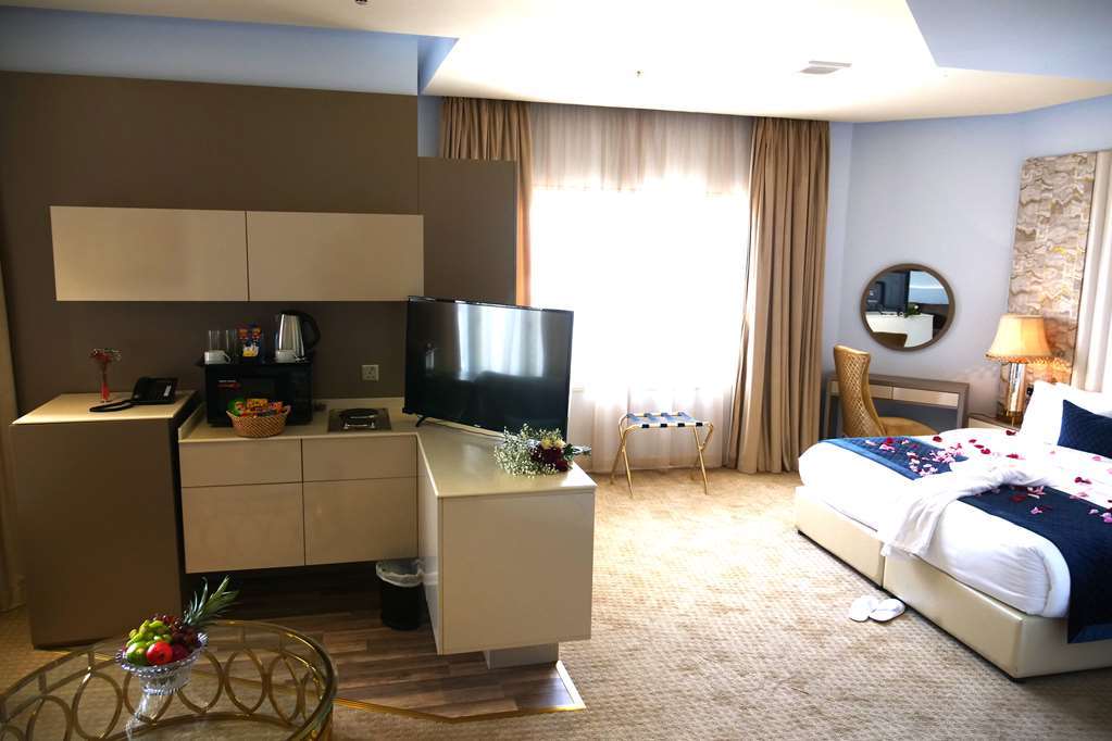 Hotel Lumiere Des Etoile Kuwait City Zimmer foto